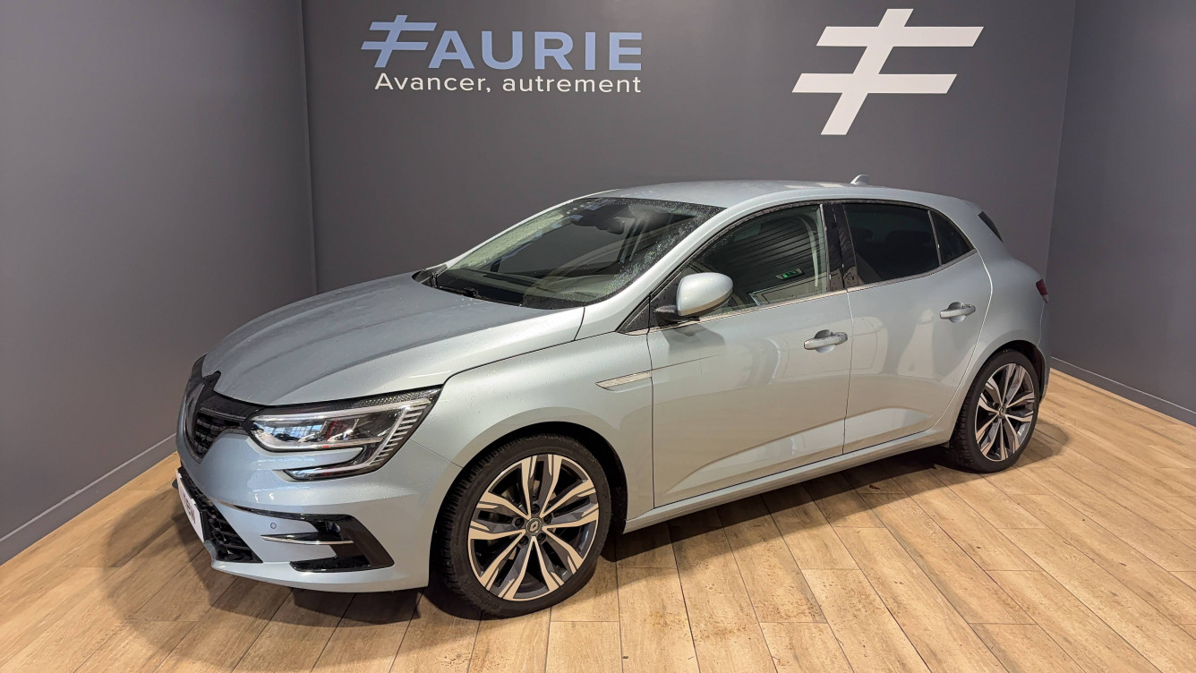 Acheter Renault Megane 4 Mégane IV Berline Blue dCi 115 Intens 5p occasion dans les concessions du Groupe Faurie