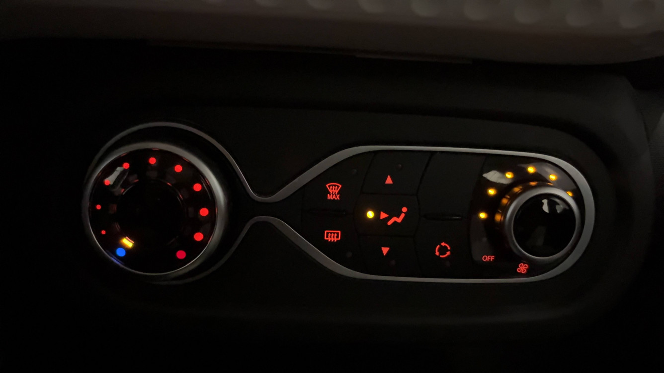 Acheter Renault Twingo Electrique Twingo III E-Tech Authentic 5p occasion dans les concessions du Groupe Faurie