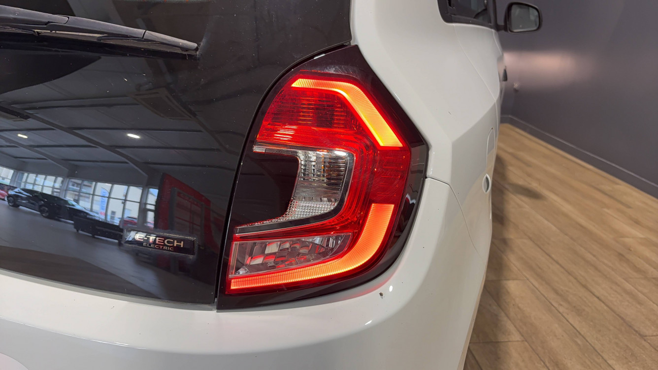 Acheter Renault Twingo Electrique Twingo III E-Tech Authentic 5p occasion dans les concessions du Groupe Faurie