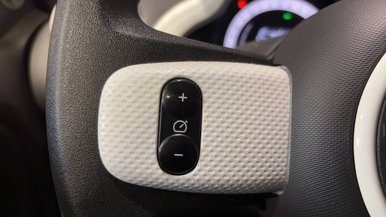 Acheter Renault Twingo Electrique Twingo III E-Tech Authentic 5p occasion dans les concessions du Groupe Faurie
