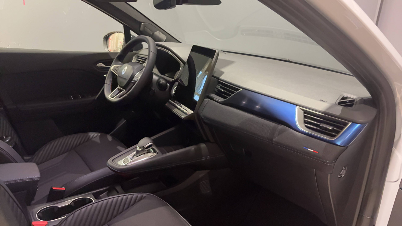 Acheter Renault Symbioz Symbioz E-Tech full hybrid 145 Esprit Alpine 5p neuf dans les concessions du Groupe Faurie