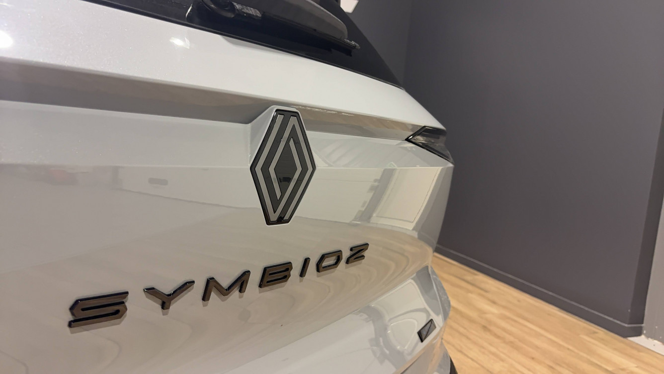 Acheter Renault Symbioz Symbioz E-Tech full hybrid 145 Esprit Alpine 5p neuf dans les concessions du Groupe Faurie