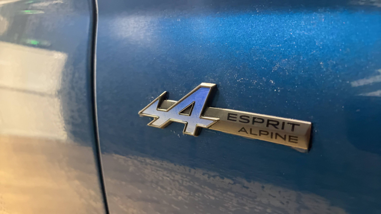 Acheter Renault Austral Austral full hybrid E-Tech 200 ch Esprit Alpine 5p neuf dans les concessions du Groupe Faurie