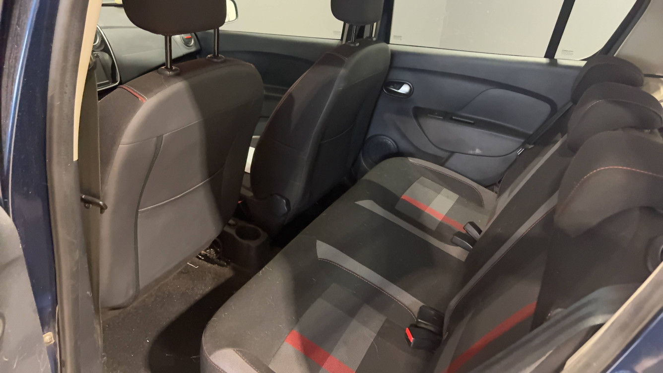 Acheter Dacia Sandero Sandero Blue dCi 95 SL Techroad 5p occasion dans les concessions du Groupe Faurie