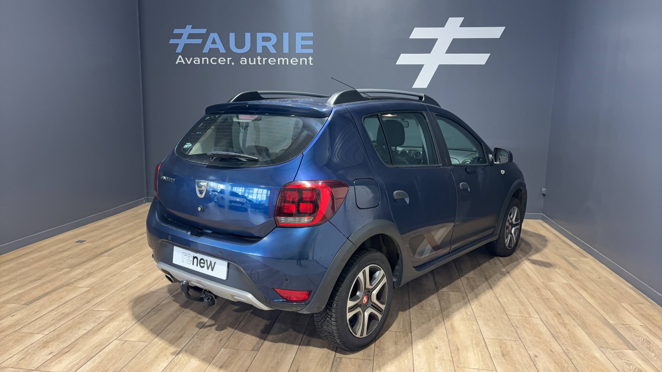 Acheter Dacia Sandero Sandero Blue dCi 95 SL Techroad 5p occasion dans les concessions du Groupe Faurie