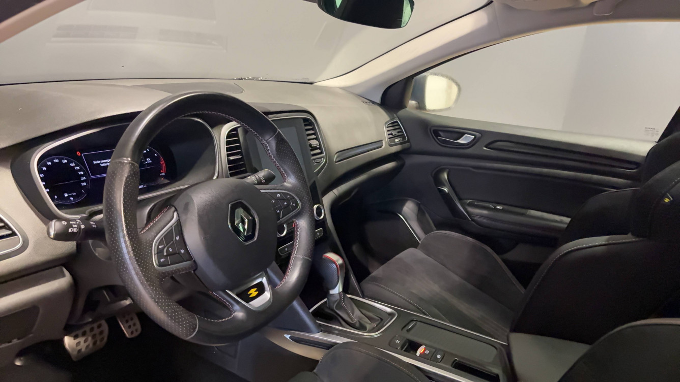 Acheter Renault Megane 4 Mégane IV Estate TCe 140 EDC FAP - 21N R.S. Line 5p occasion dans les concessions du Groupe Faurie