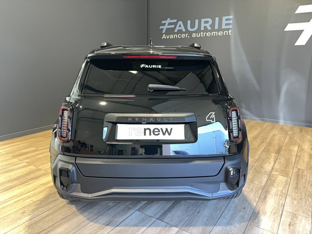 Acheter Renault Renault 4 Renault 4 E-Tech Electrique 150 ch autonomie confort Iconic 5p neuf dans les concessions du Groupe Faurie