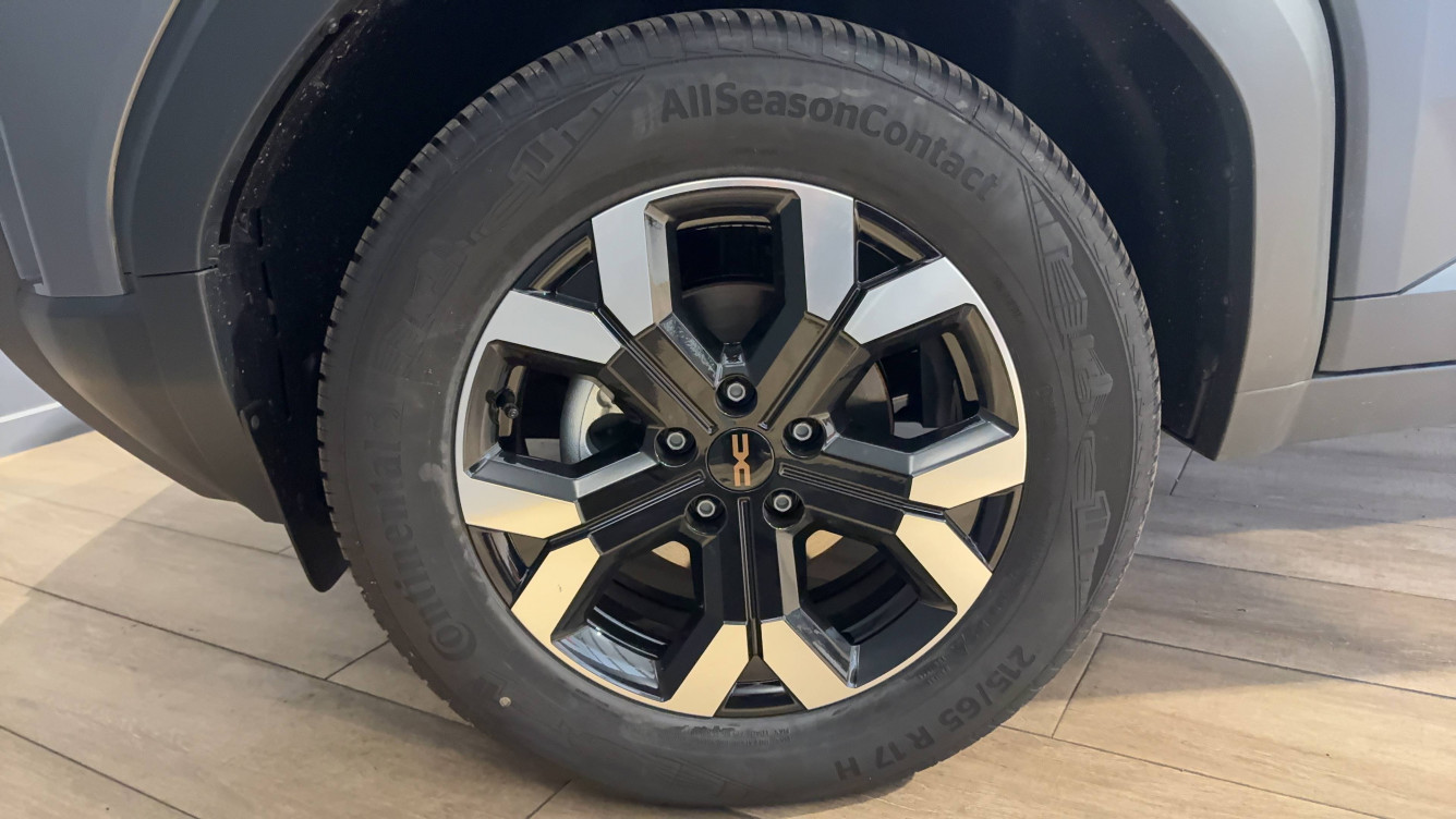 Acheter Dacia Duster Duster Mild Hybrid 130 4x4 Extreme 5p neuf dans les concessions du Groupe Faurie