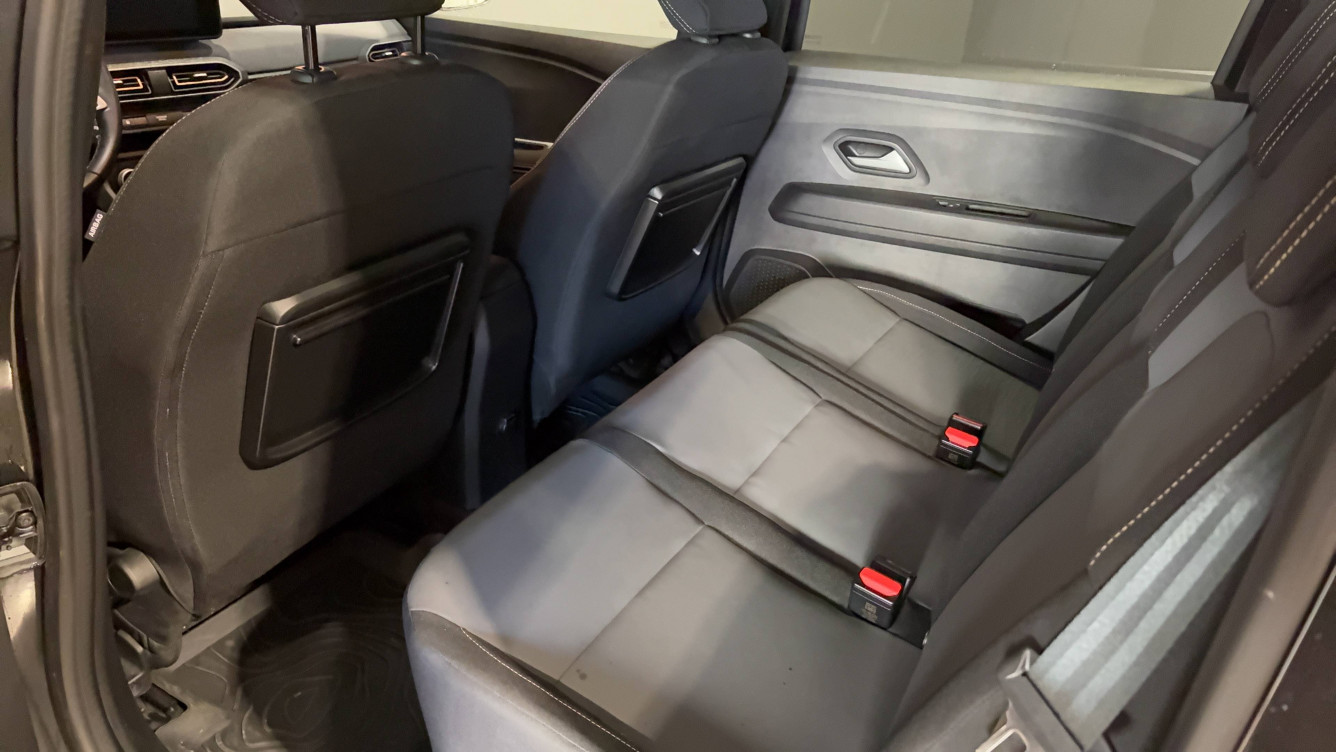 Acheter Dacia Jogger Jogger Hybrid 140 7 places Extreme 5p occasion dans les concessions du Groupe Faurie