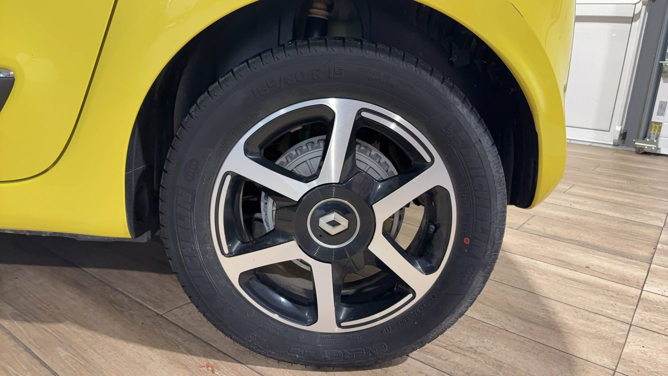 Acheter Renault Twingo 3 Twingo III 0.9 TCe 90 Energy Intens 5p occasion dans les concessions du Groupe Faurie