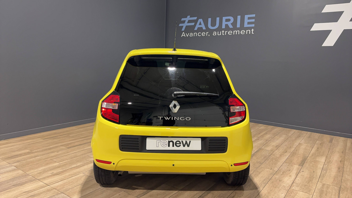 Acheter Renault Twingo 3 Twingo III 0.9 TCe 90 Energy Intens 5p occasion dans les concessions du Groupe Faurie