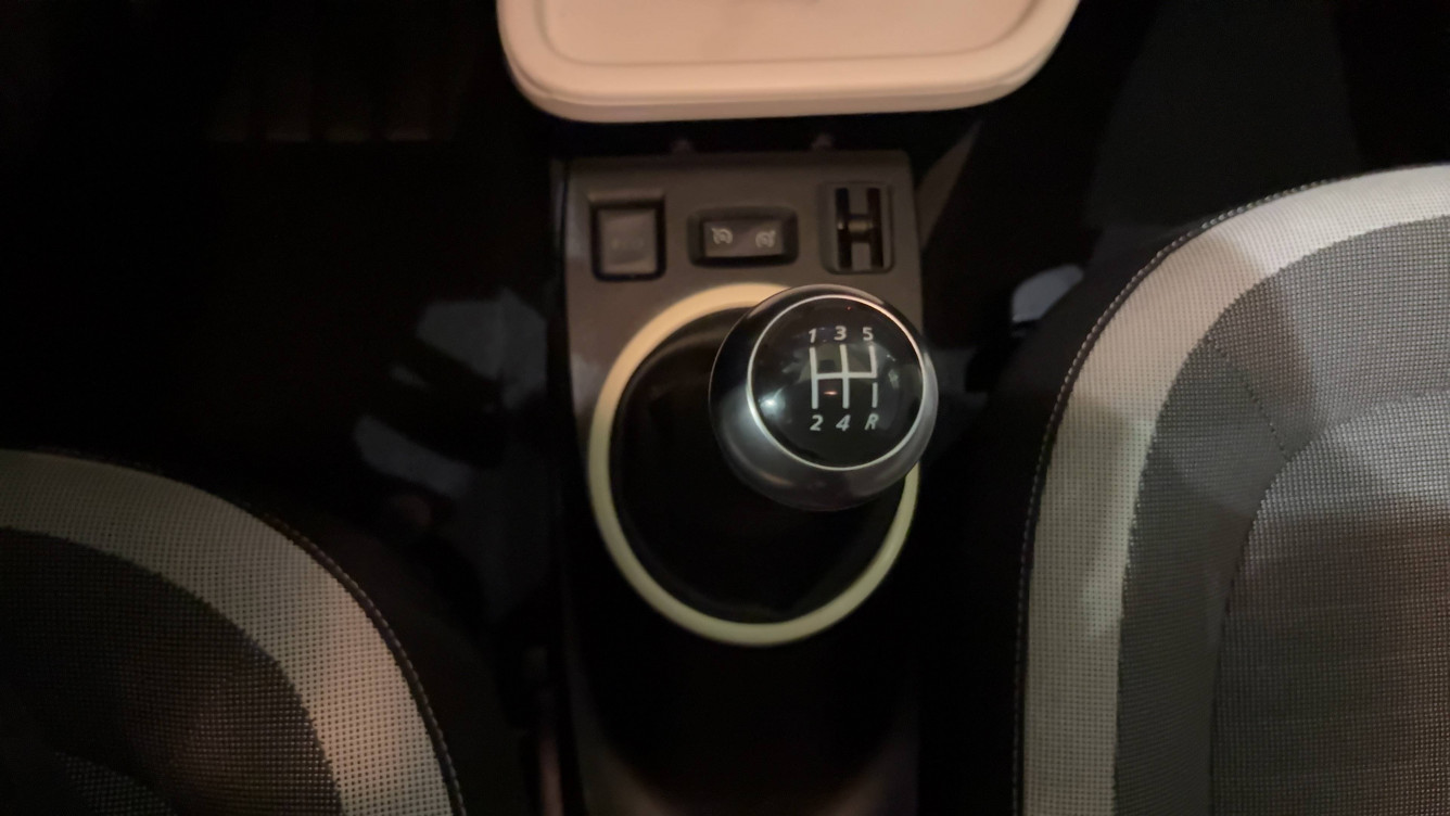 Acheter Renault Twingo 3 Twingo III 0.9 TCe 90 Energy Intens 5p occasion dans les concessions du Groupe Faurie