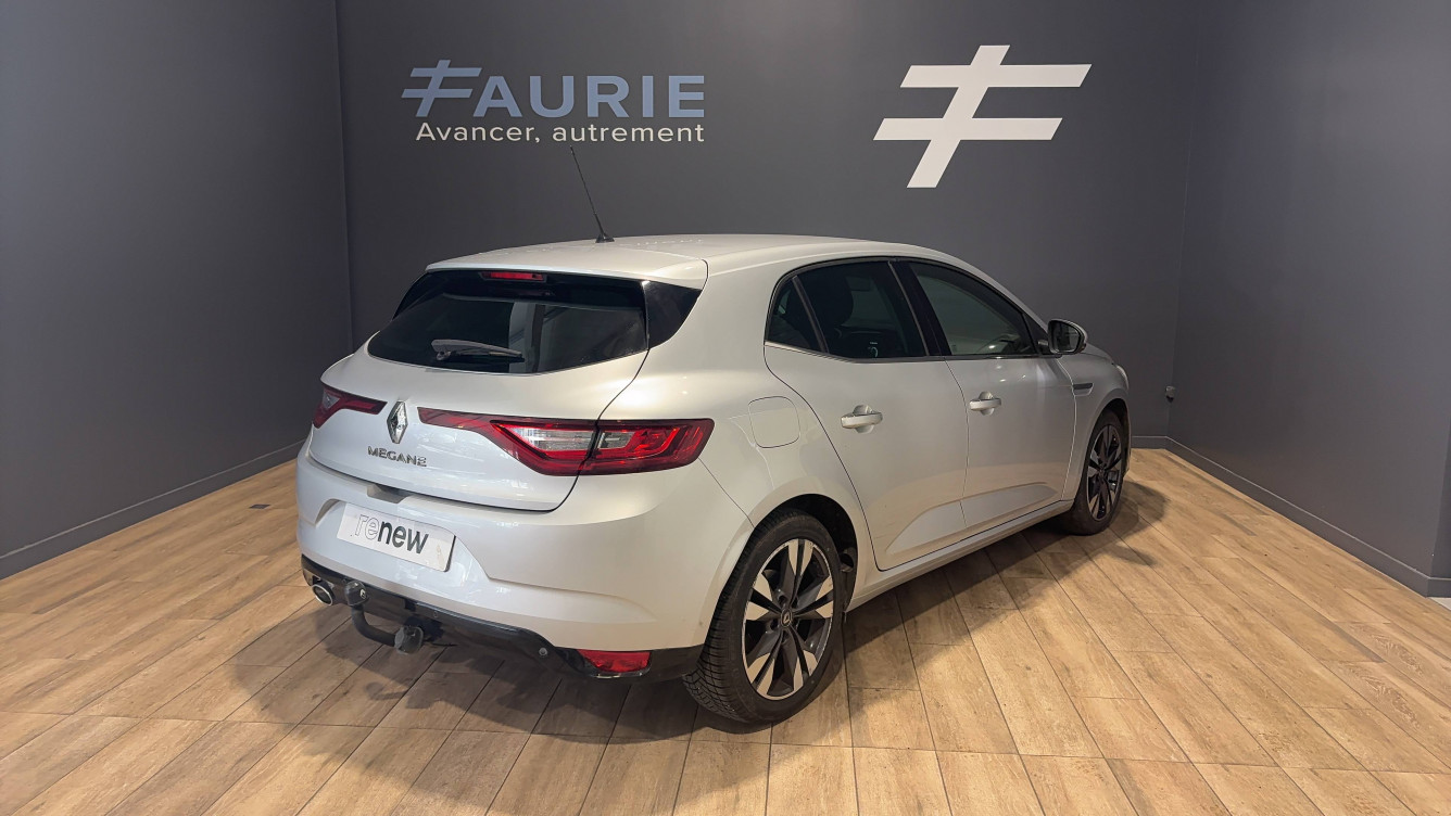 Acheter Renault Megane 4 Mégane IV Berline Blue dCi 115 EDC Intens 5p occasion dans les concessions du Groupe Faurie