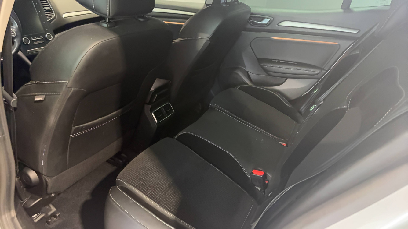 Acheter Renault Megane 4 Mégane IV Berline Blue dCi 115 EDC Intens 5p occasion dans les concessions du Groupe Faurie