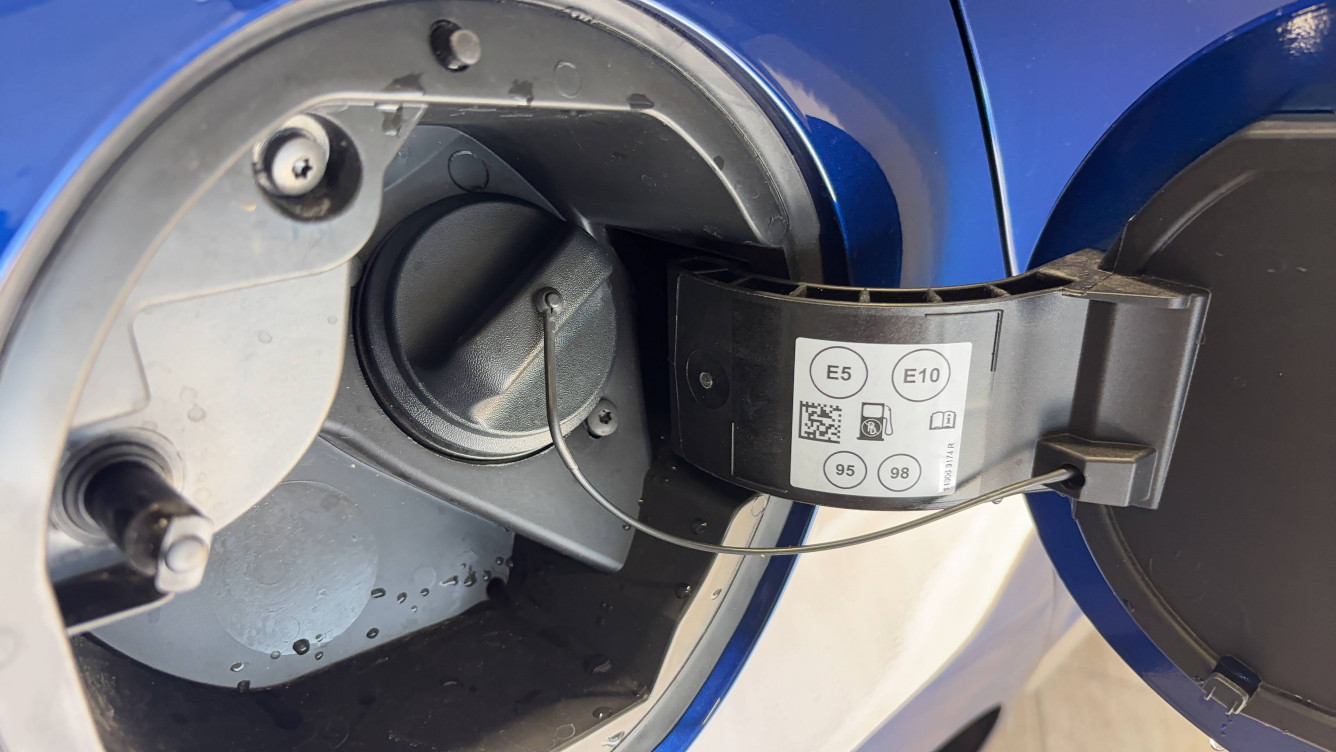 Acheter Renault Clio 5 Clio E-Tech full hybrid 145 ch GSR2 Esprit Alpine 5p neuf dans les concessions du Groupe Faurie