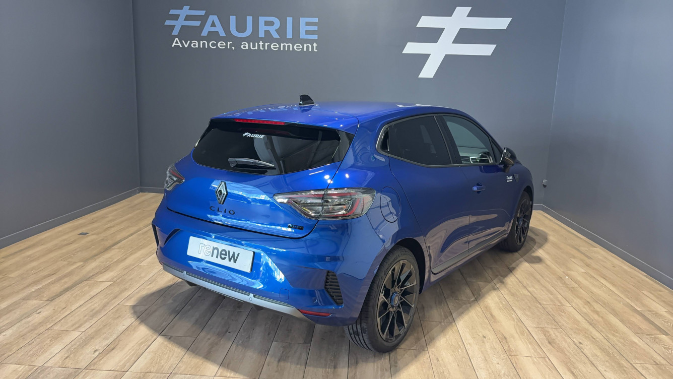 Acheter Renault Clio 5 Clio E-Tech full hybrid 145 ch GSR2 Esprit Alpine 5p neuf dans les concessions du Groupe Faurie