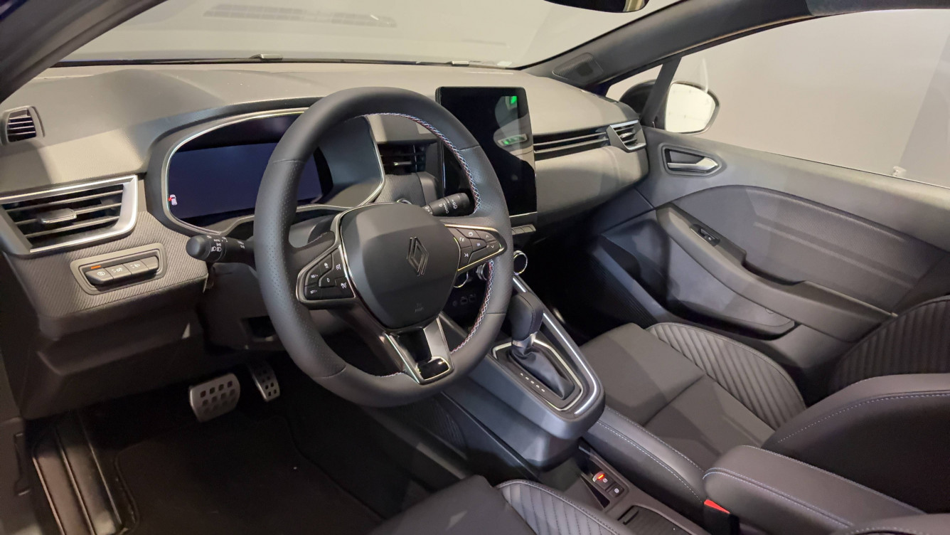 Acheter Renault Clio 5 Clio E-Tech full hybrid 145 ch GSR2 Esprit Alpine 5p neuf dans les concessions du Groupe Faurie