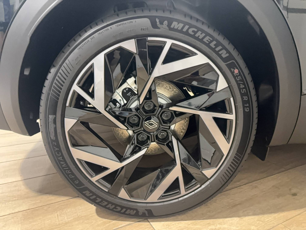 Acheter Renault Symbioz Symbioz E-Tech full hybrid 145 Esprit Alpine 5p neuf dans les concessions du Groupe Faurie