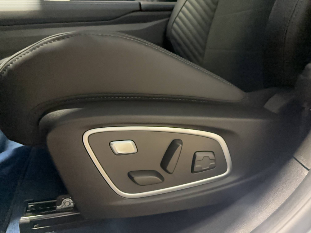 Acheter Renault Rafale Rafale hyper hybrid E-Tech 4x4 300 atelier Alpine 5p neuf dans les concessions du Groupe Faurie