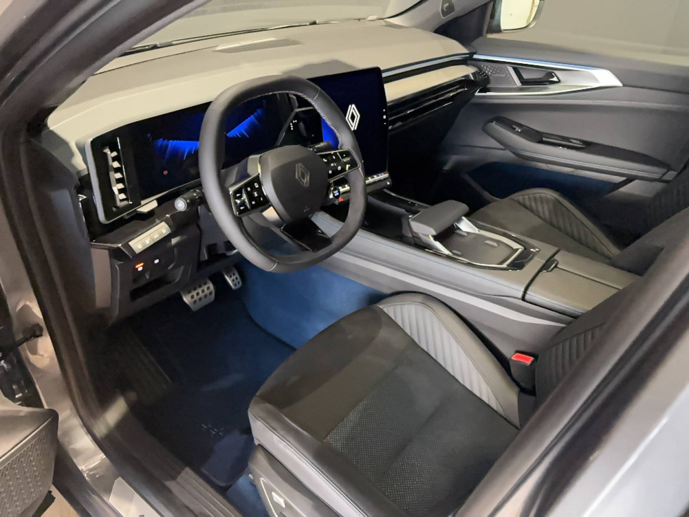 Acheter Renault Rafale Rafale hyper hybrid E-Tech 4x4 300 atelier Alpine 5p neuf dans les concessions du Groupe Faurie