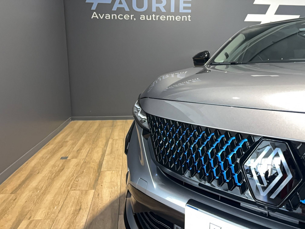 Acheter Renault Rafale Rafale hyper hybrid E-Tech 4x4 300 atelier Alpine 5p neuf dans les concessions du Groupe Faurie