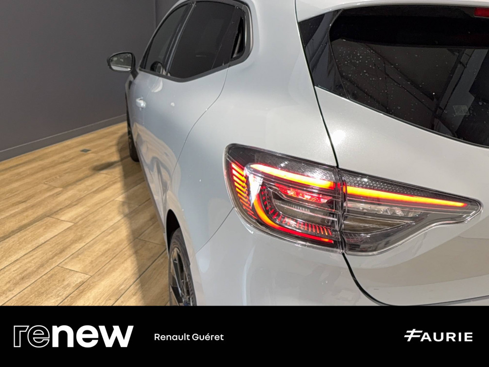 Acheter Renault Clio 5 Clio TCe 90 ch GSR2 Esprit Alpine 5p occasion dans les concessions du Groupe Faurie