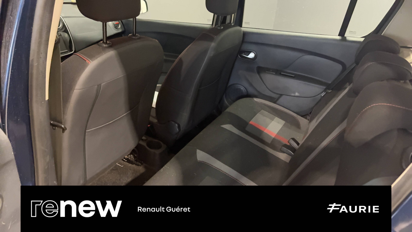 Acheter Dacia Sandero Sandero Blue dCi 95 SL Techroad 5p occasion dans les concessions du Groupe Faurie