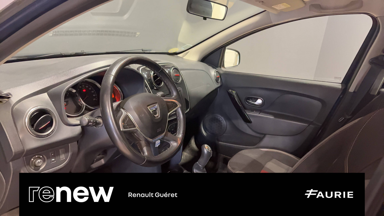 Acheter Dacia Sandero Sandero Blue dCi 95 SL Techroad 5p occasion dans les concessions du Groupe Faurie