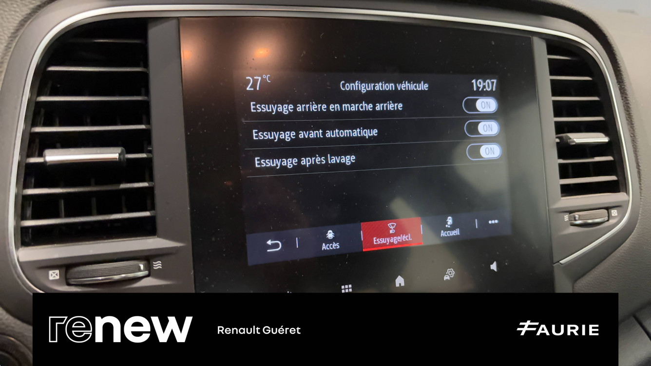 Acheter Renault Megane 4 Mégane IV Estate Blue dCi 115 - 21B Business 5p occasion dans les concessions du Groupe Faurie