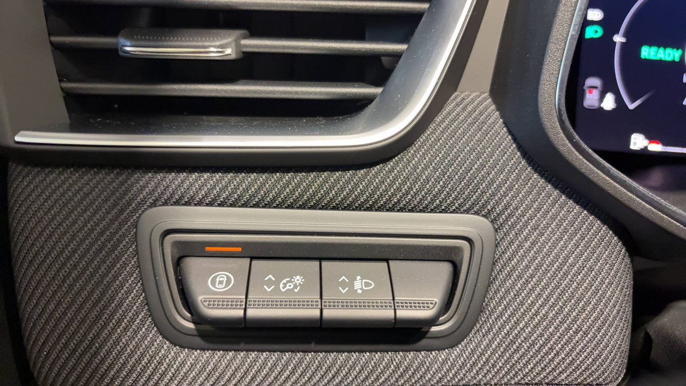 Acheter Renault Clio 5 Clio E-Tech full hybrid 145 ch GSR2 Esprit Alpine 5p neuf dans les concessions du Groupe Faurie