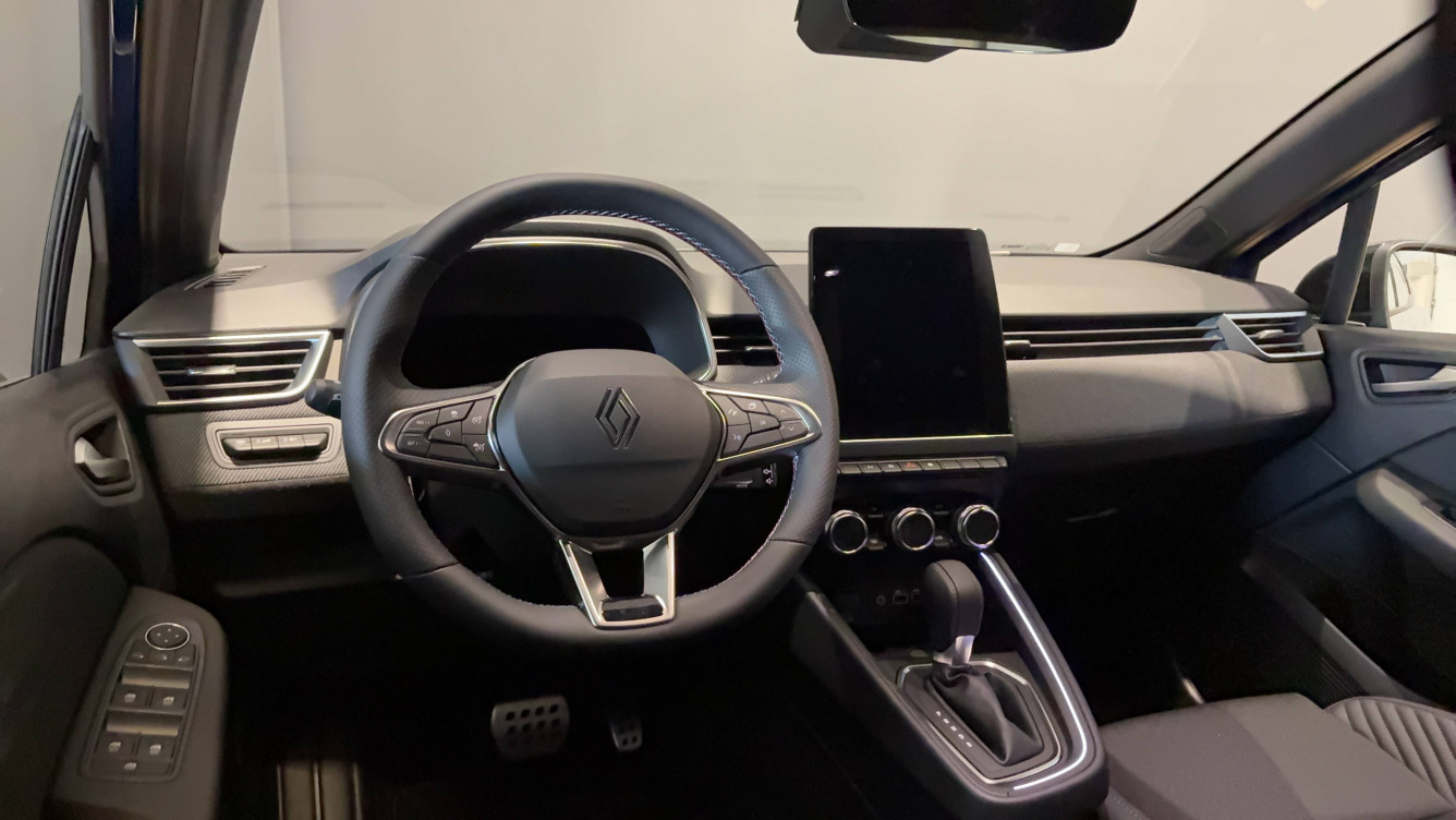 Acheter Renault Clio 5 Clio E-Tech full hybrid 145 ch GSR2 Esprit Alpine 5p neuf dans les concessions du Groupe Faurie