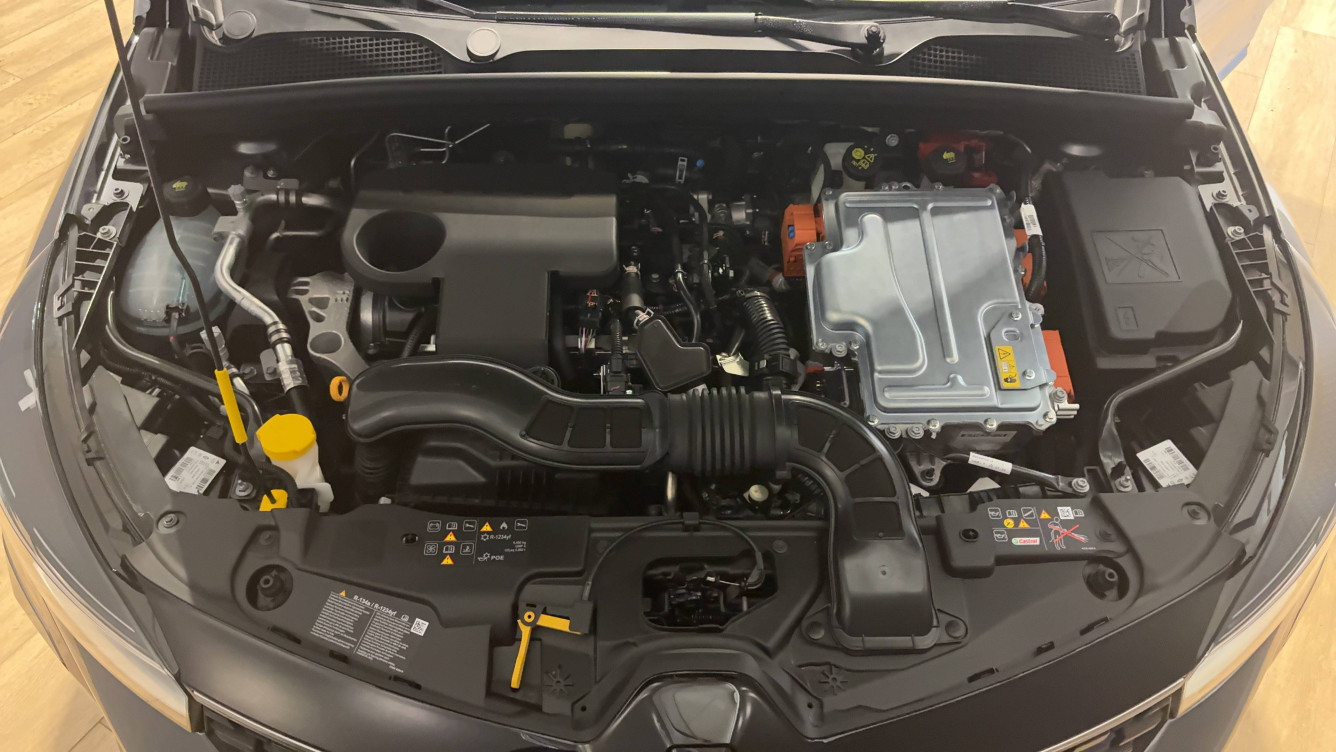 Acheter Renault Clio 5 Clio E-Tech full hybrid 145 GSR2 Evolution 5p neuf dans les concessions du Groupe Faurie