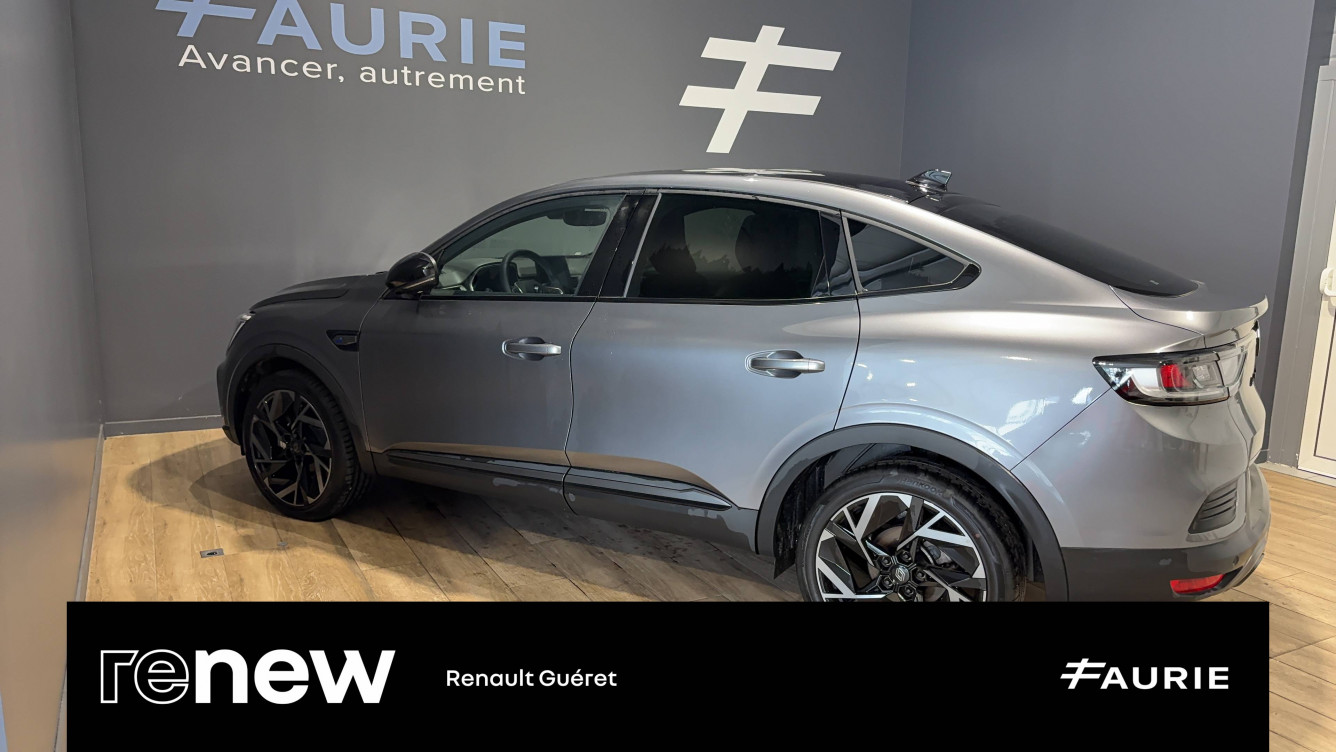 Acheter Renault Arkana Arkana E-Tech 145 - 23 esprit Alpine 5p occasion dans les concessions du Groupe Faurie