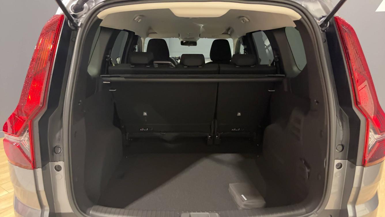 Acheter Dacia Jogger Jogger Hybrid 140 5 places GSR2 Extreme 5p neuf dans les concessions du Groupe Faurie