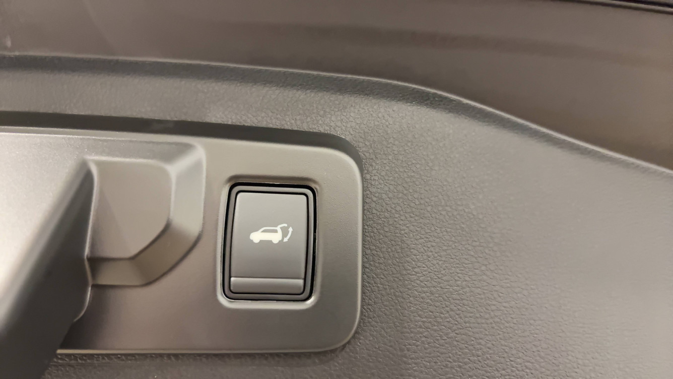 Acheter Renault Espace 6 Espace E-Tech full hybrid 200 GSR2 esprit Alpine 5p neuf dans les concessions du Groupe Faurie