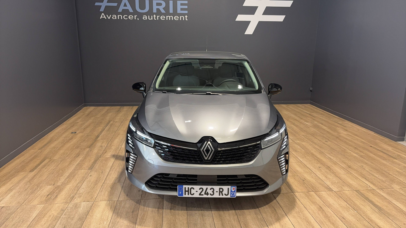 Acheter Renault Clio 5 Clio E-Tech full hybrid 145 GSR2 Evolution 5p neuf dans les concessions du Groupe Faurie