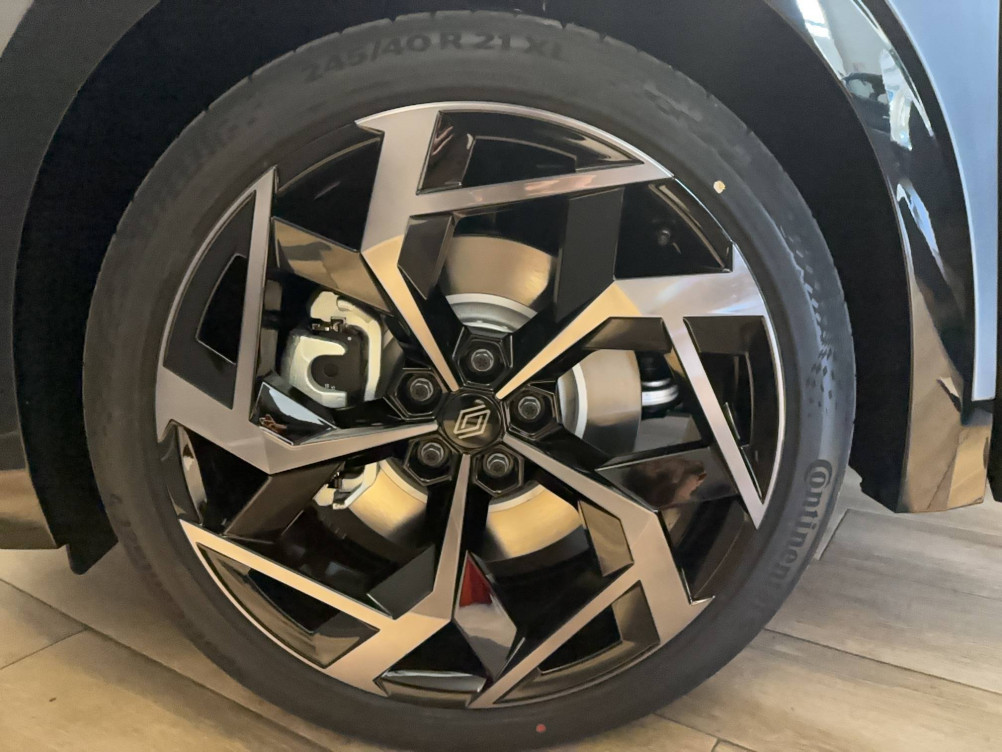 Acheter Renault Rafale Rafale hyper hybrid E-Tech 4x4 300 atelier Alpine 5p neuf dans les concessions du Groupe Faurie