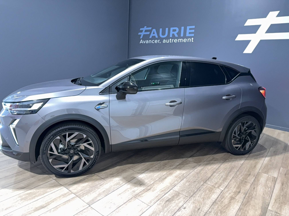 Acheter Renault Captur 2 Captur E-Tech full hybrid 160 ch esprit Alpine 5p neuf dans les concessions du Groupe Faurie