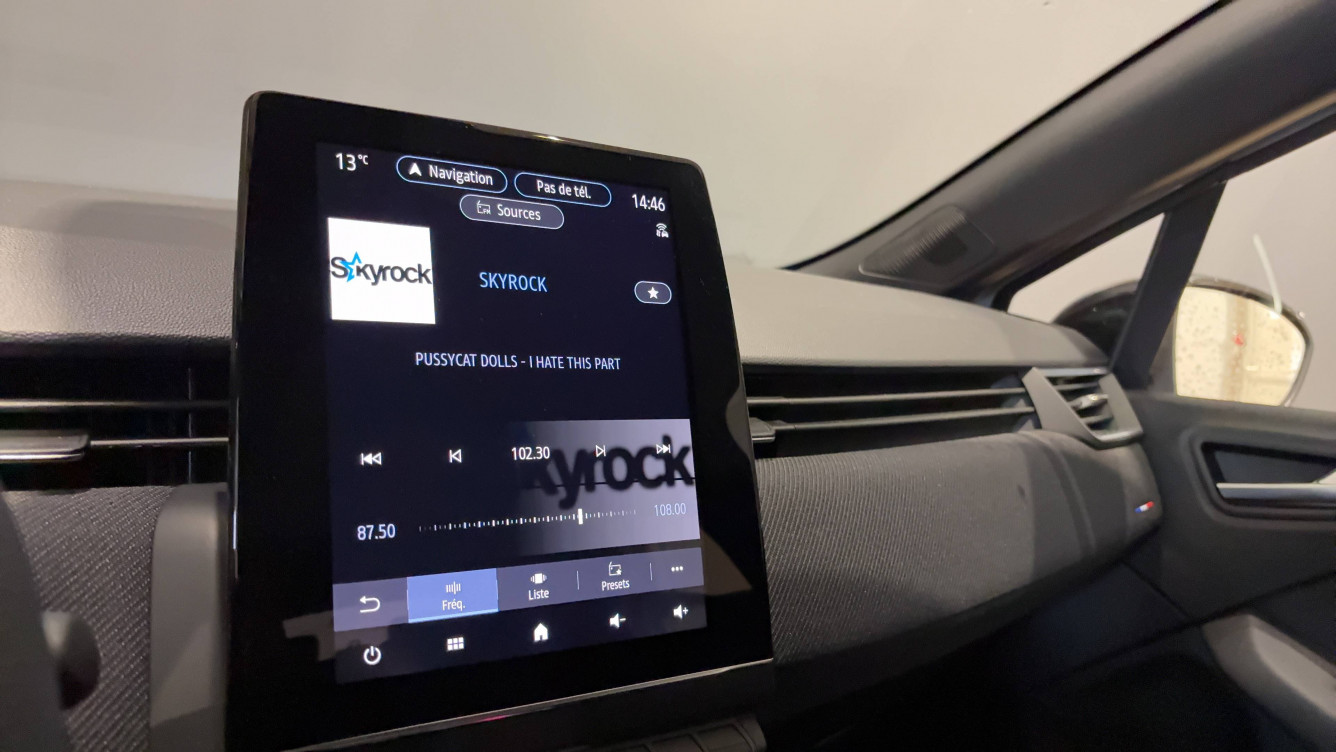 Acheter Renault Clio 5 Clio TCe 90 GSR2 Esprit Alpine 5p neuf dans les concessions du Groupe Faurie