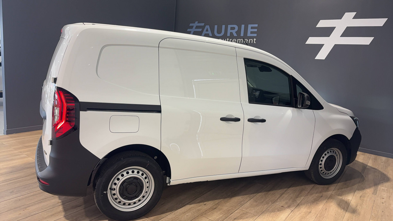 Acheter Renault Kangoo Electrique KANGOO VAN E-TECH ELECTRIQUE FG TOLE L1 AC11 GSR2 ADVANCE 4p neuf dans les concessions du Groupe Faurie