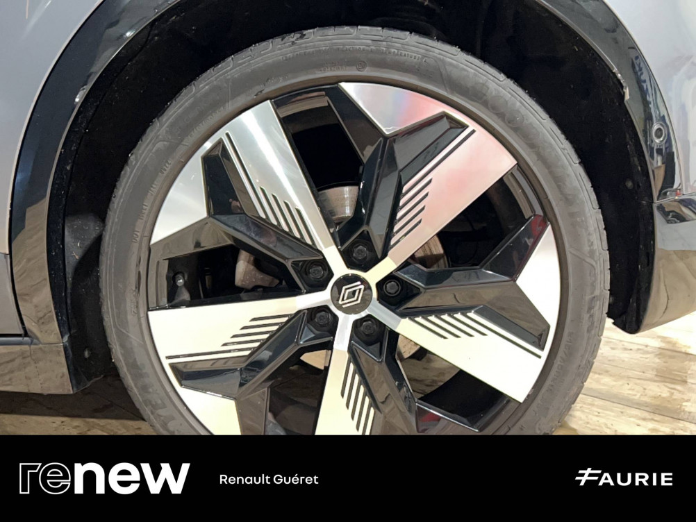 Acheter Renault Megane E-Tech Megane E-Tech EV60 220 ch super charge Techno 5p occasion dans les concessions du Groupe Faurie