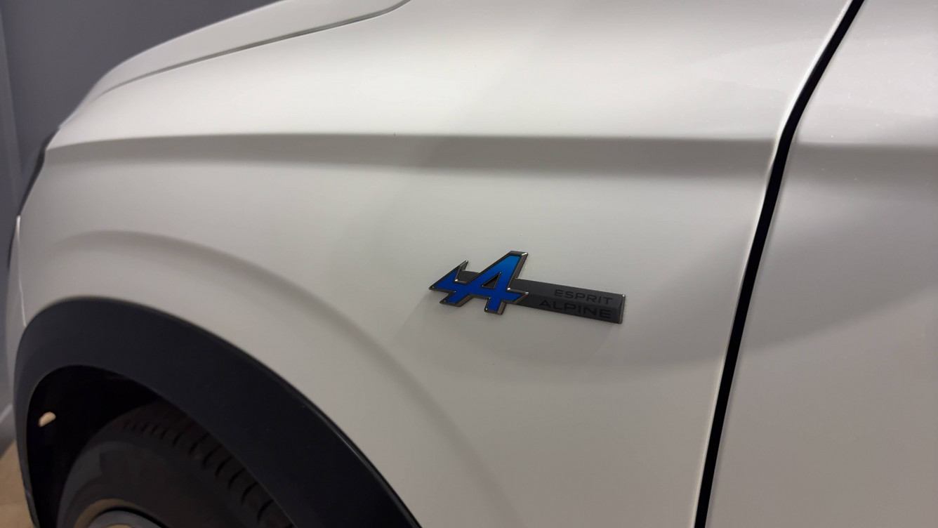 Acheter Renault Espace 6 Espace E-Tech full hybrid 200 GSR2 esprit Alpine 5p neuf dans les concessions du Groupe Faurie