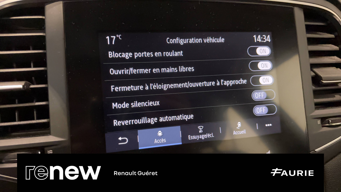 Acheter Renault Megane 4 Mégane IV Estate Blue dCi 115 - 21B Business 5p occasion dans les concessions du Groupe Faurie