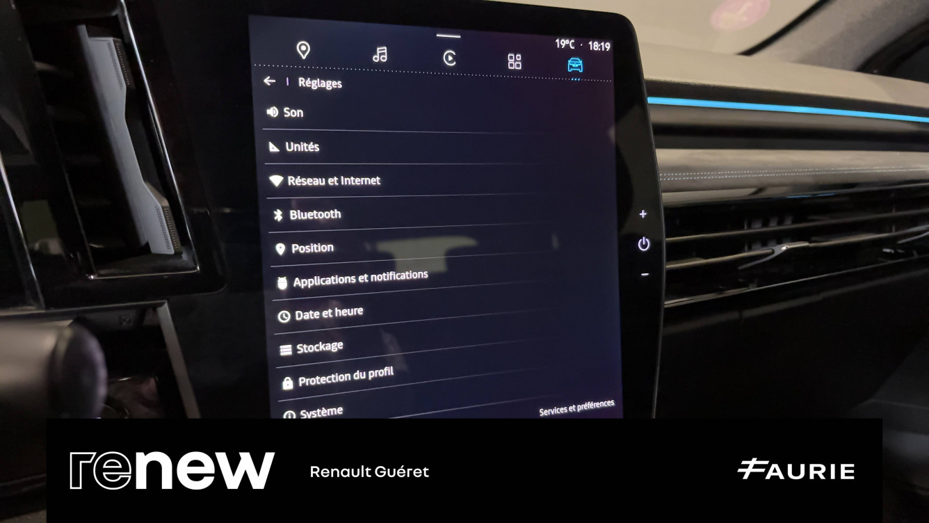 Acheter Renault Austral Austral E-Tech hybrid 200 Iconic esprit Alpine 5p occasion dans les concessions du Groupe Faurie
