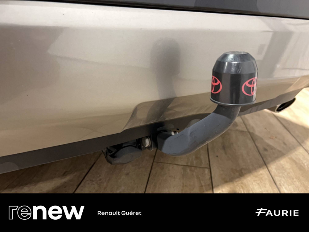 Acheter Toyota RAV4 5 RAV4 Hybride 218 ch 2WD Dynamic 5p occasion dans les concessions du Groupe Faurie