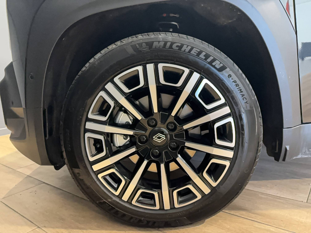 Acheter Renault Renault 4 Renault 4 E-Tech Electrique 150 ch autonomie confort Iconic 5p neuf dans les concessions du Groupe Faurie