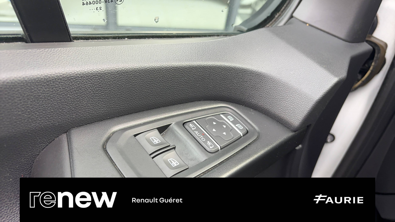 Acheter Renault Trafic 3 TRAFIC FGN L2H1 3000 KG BLUE DCI 130 GRAND CONFORT 4p occasion dans les concessions du Groupe Faurie