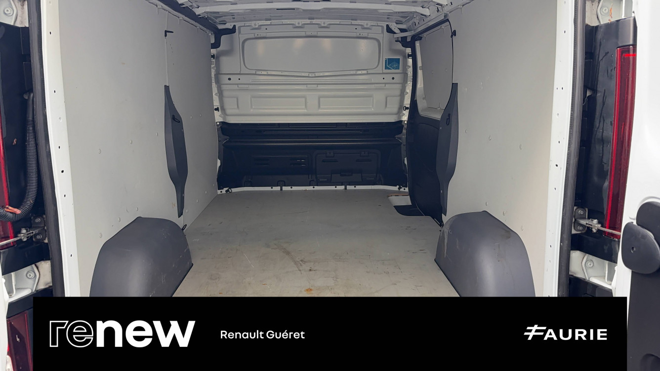 Acheter Renault Trafic 3 TRAFIC FGN L2H1 3000 KG BLUE DCI 130 GRAND CONFORT 4p occasion dans les concessions du Groupe Faurie