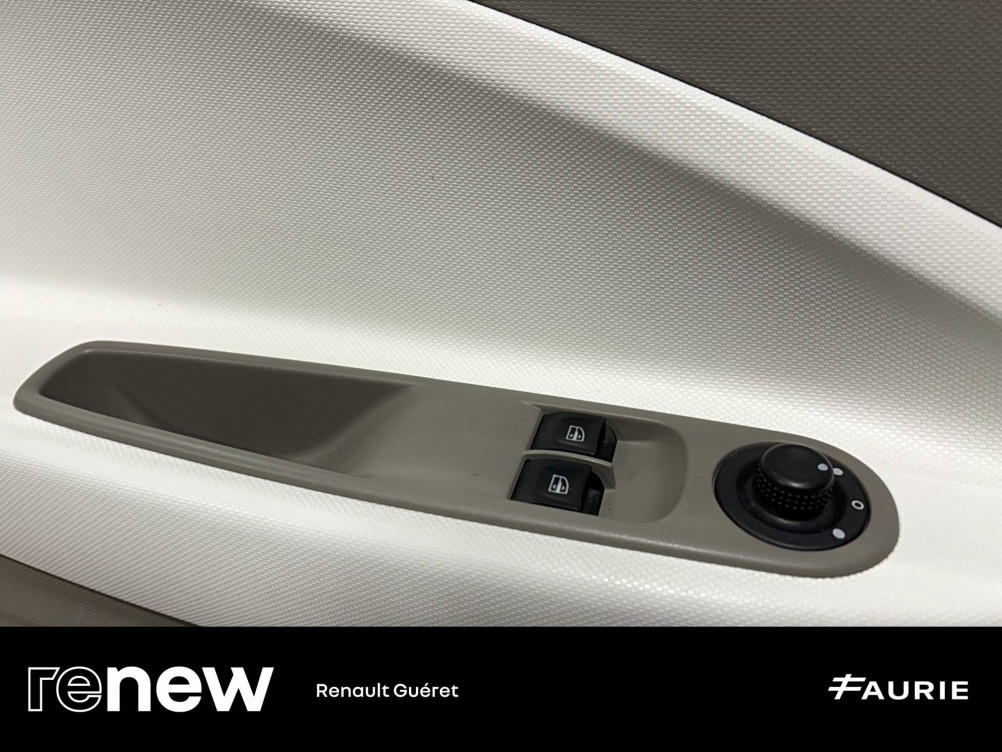 Acheter Renault Zoe Zoe Life Gamme 2017 5p occasion dans les concessions du Groupe Faurie