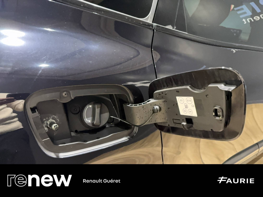 Acheter Renault Arkana Arkana TCe 140 EDC FAP - 21B R.S. Line 5p occasion dans les concessions du Groupe Faurie